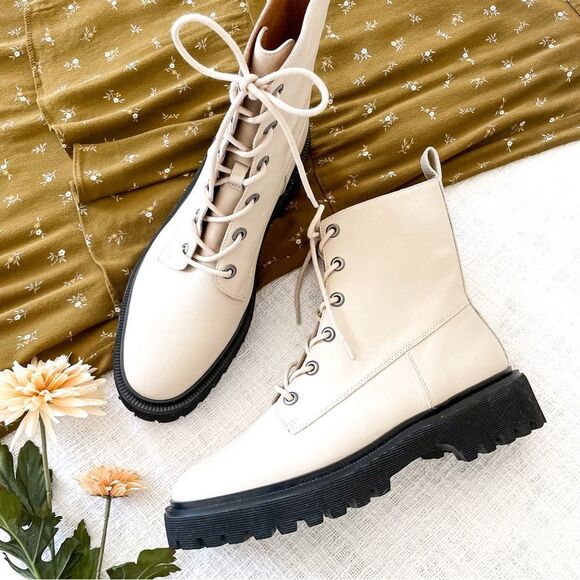 Madewell leather lace-up boots. - Picture 1 of 15